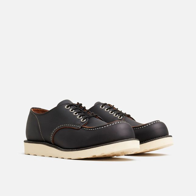 Red Wing Oxford in Black Prairie Leather | WB4270695